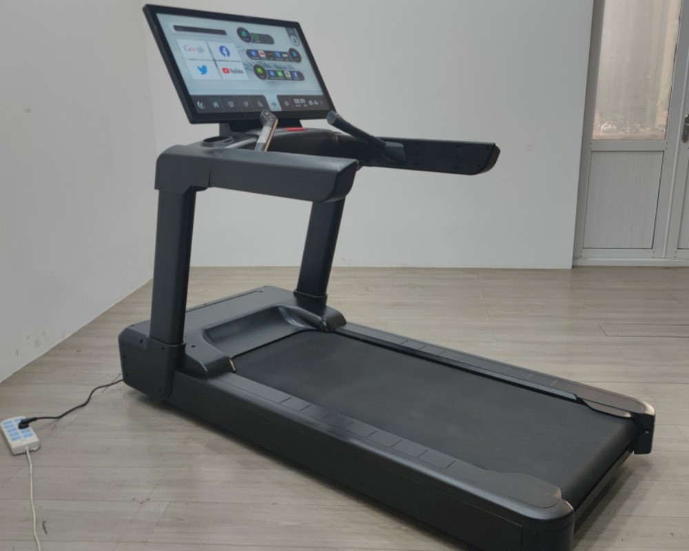 Treadmills recommended by fitness experts and running coaches (3).jpg