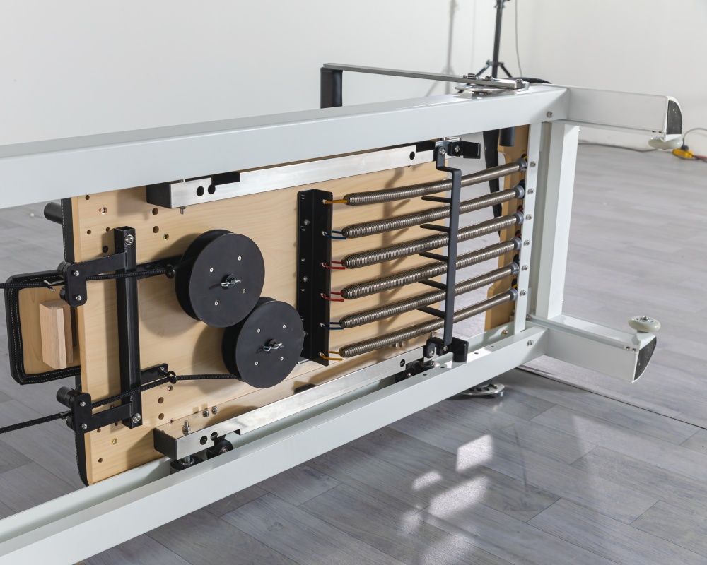 Aluminum pilate equipment.jpg