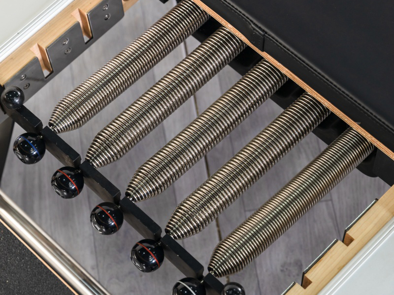 LUMINE Pilates Reformer with tower Machine Manufacture in China (10)
